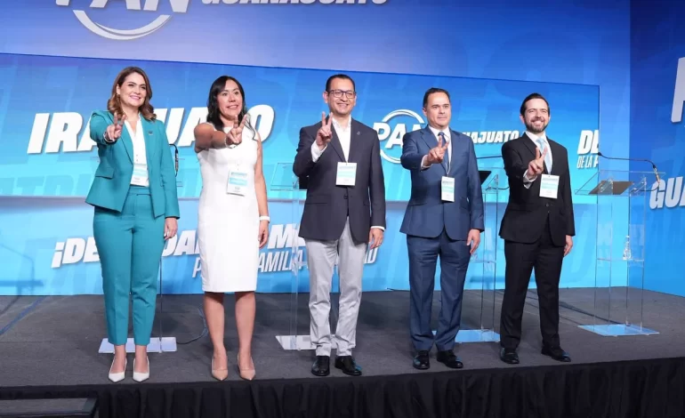 Cuestionan proceso interno del PAN que llevó a Zanella a ser defensor en Irapuato