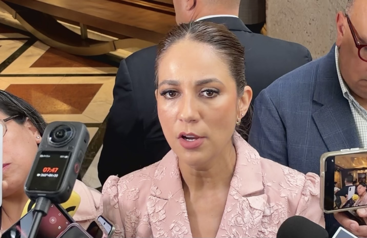 Libia Dennise cuestiona al TEEG y pide mantener acciones para impulsar a mujeres en alcaldías
