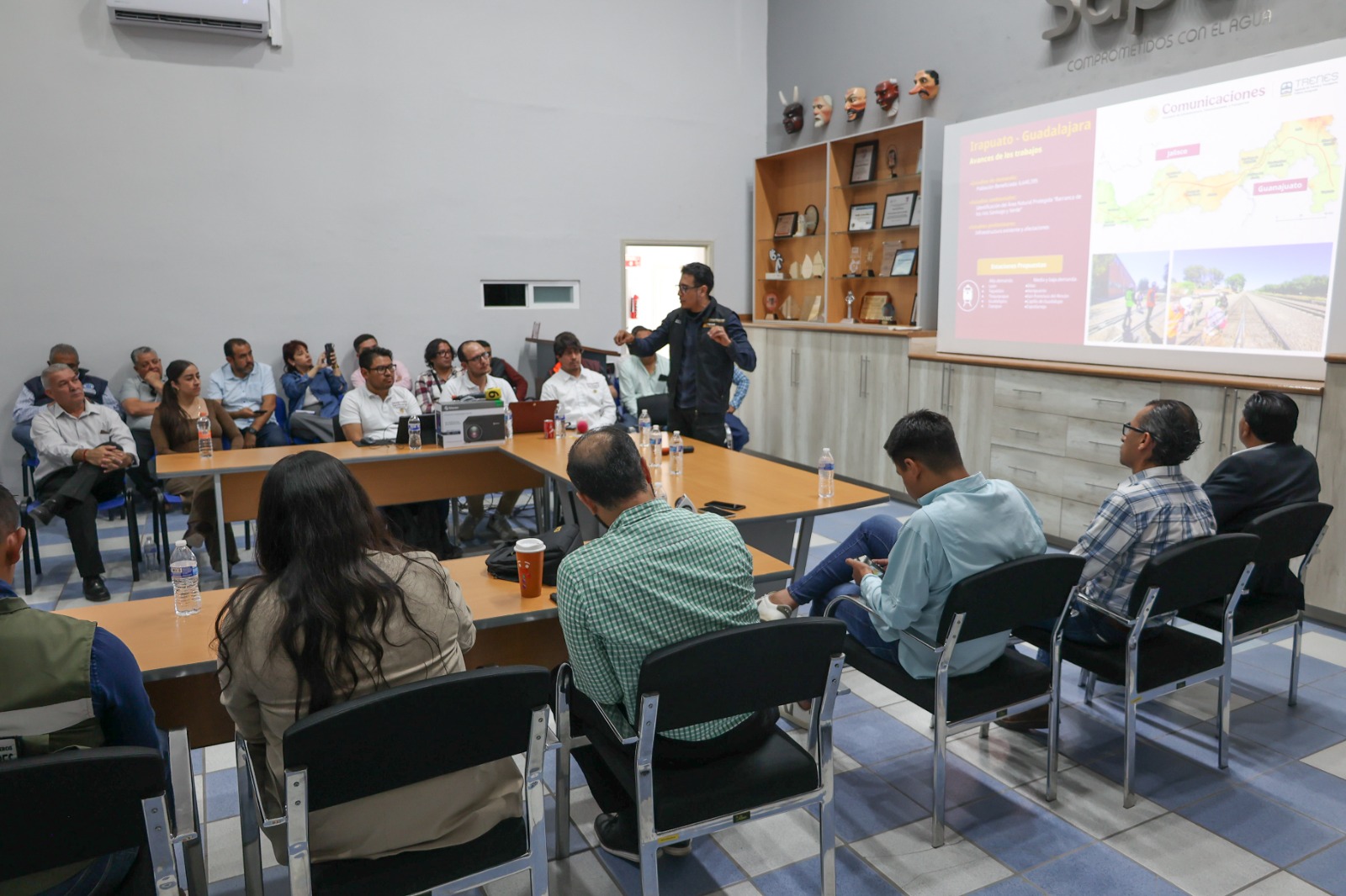 Tren en Purísima: productores presionan por cambio de ruta ante impacto en tierras agrícolas